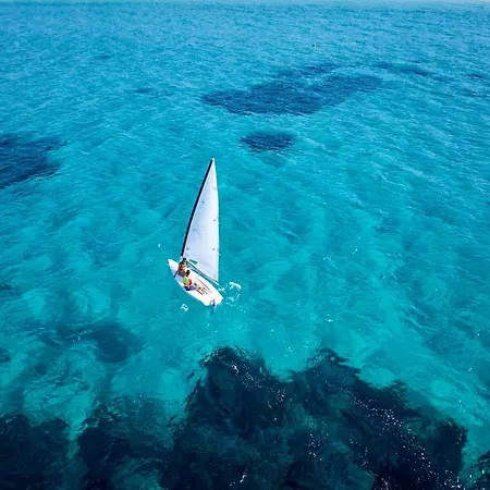 Calaserena 4* Geremèas