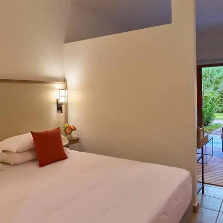 Calaserena Village 4*