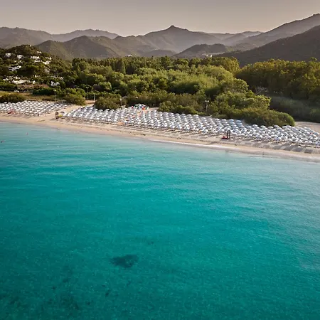 Calaserena Geremèas