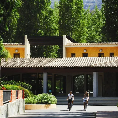 Calaserena 4* Geremèas