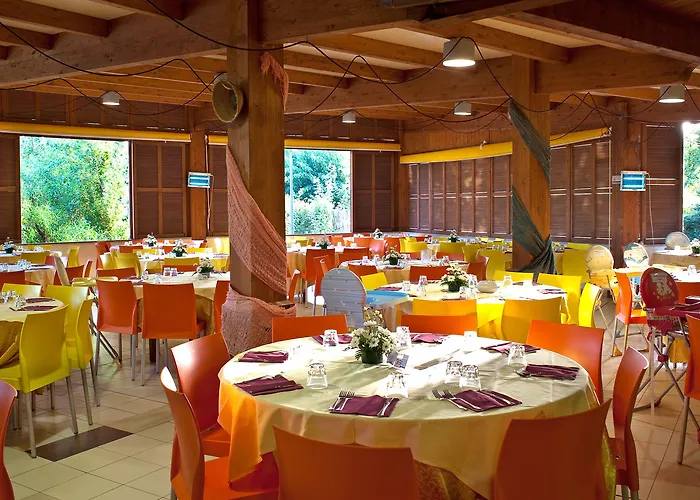 Üdülőközpont Calaserena 4*