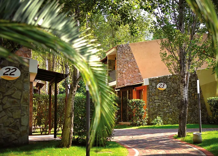 Calaserena Village
